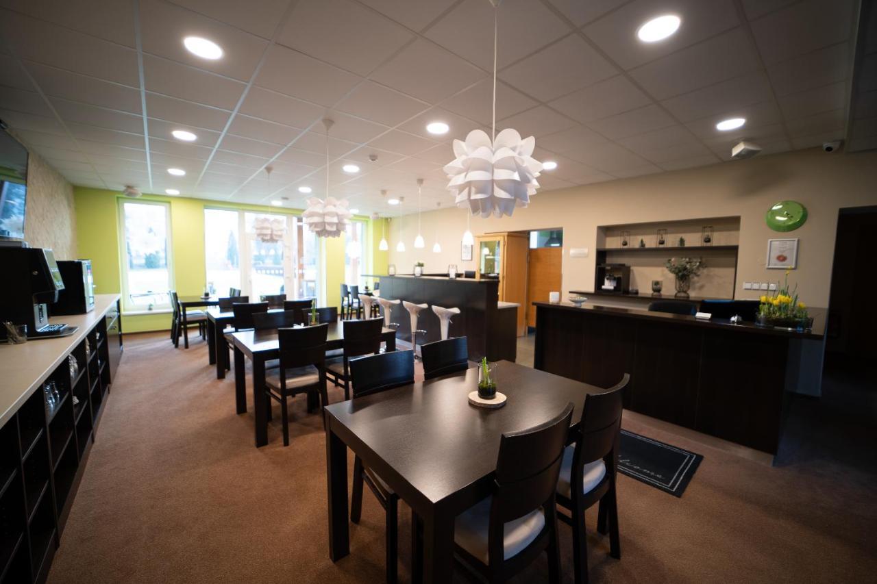 Garni Hotel Svitavy Eksteriør billede