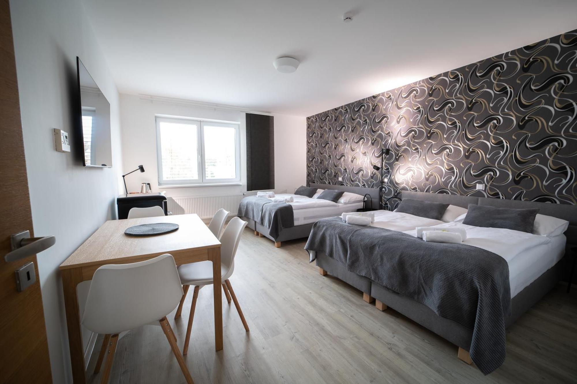 Garni Hotel Svitavy Eksteriør billede
